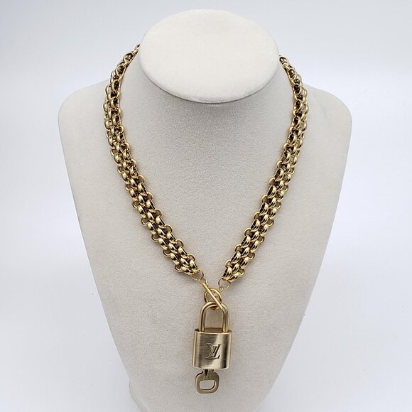 Authentic Louis Vuitton Gold Padlock w/ Unbranded Fashion Stainless Steel Chain - Picture 7 of 10